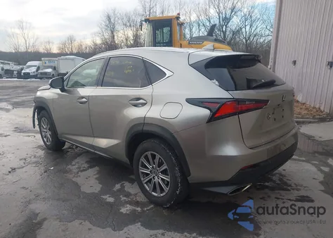 2021 Lexus Nx 300 z USA, uszkodzony, nr VIN JTJDARDZ2M2237060